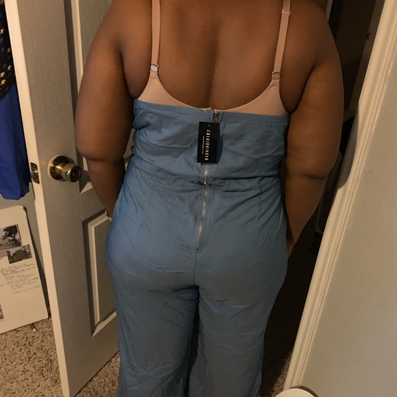 Jumpsuit - Picture 4 of 4